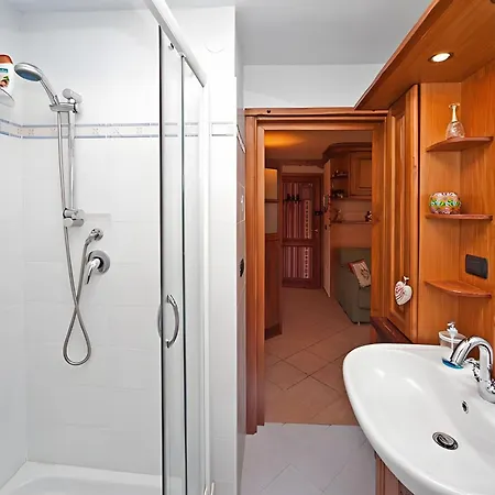 La Casetta Di Legno Di Babi Appartement *