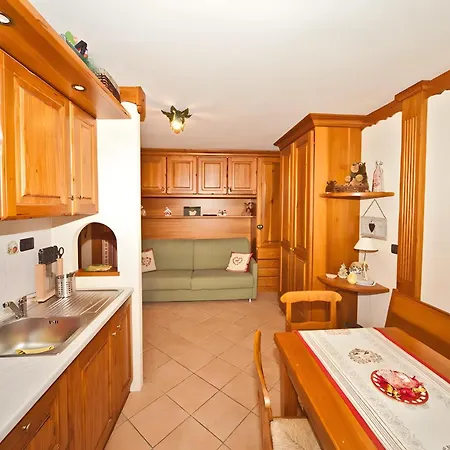 Apartamento La Casetta Di Legno Di Babi